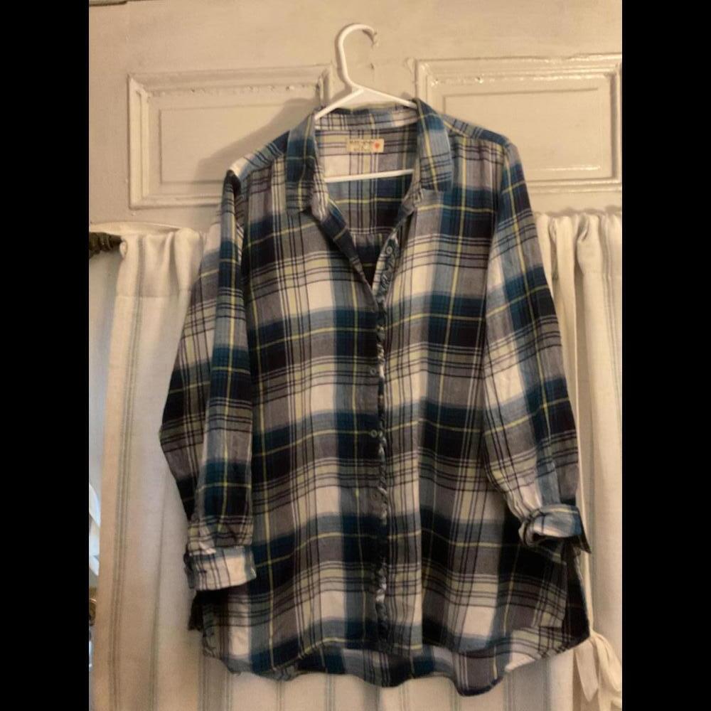 Ruff Hewn 2X Blue Plaid Flannel Button Down with Ruffle